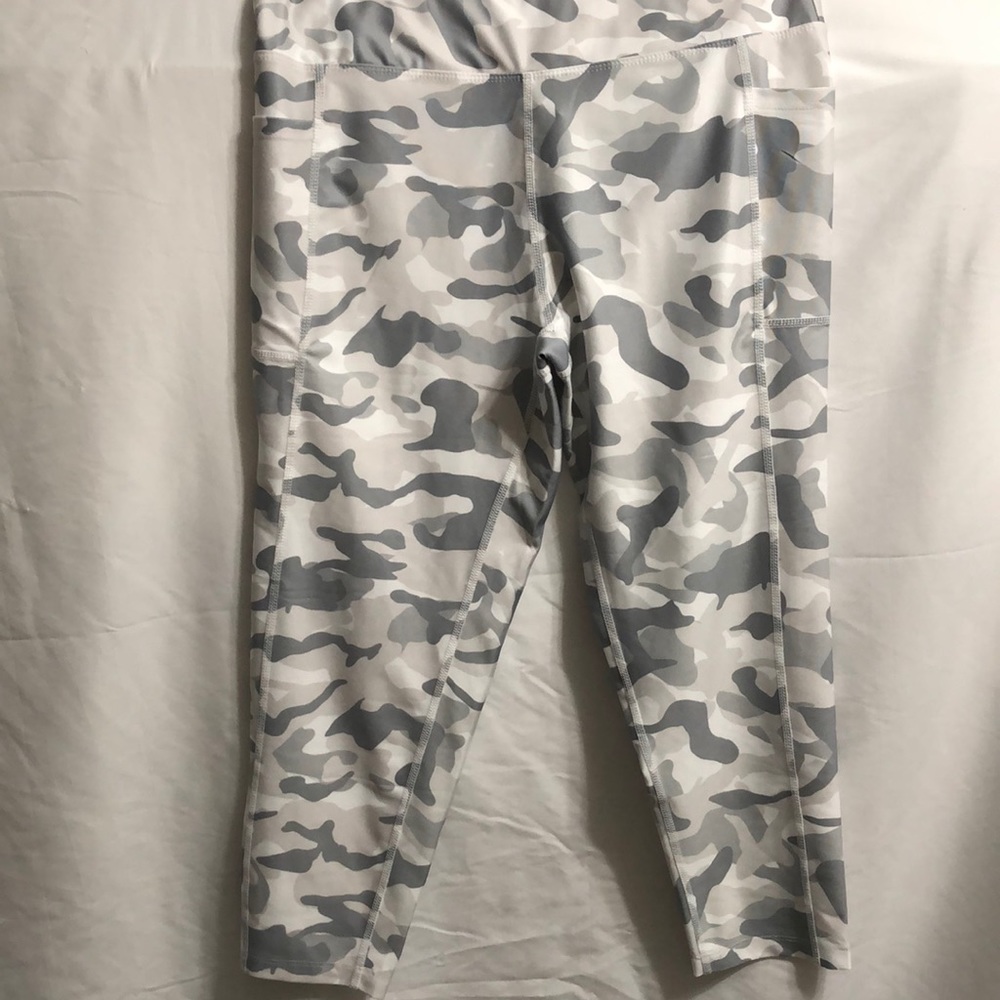 Never worn Bally grey/white camo compression pant